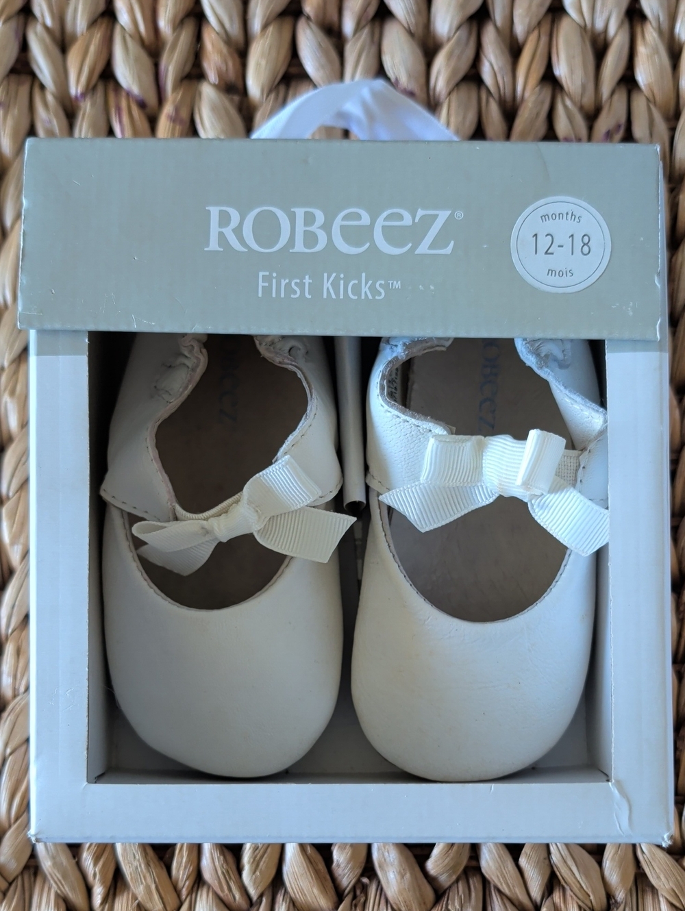 Robeez Sophia White Soft Leather Shoes 12-18 Months